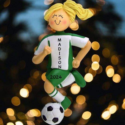 Soccer, Dribbling: Green Uniform, Female Blonde - Last Elf on the Left